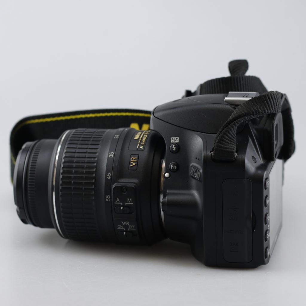 Nikon D3200 Digitale Camera Incl. 18-55mm Lens, Nikon, Zo goed als nieuw, Support@nikon.com, Nikon Corporation
Shinagawa Intercity Tower C
2-15-3, Konan, Minato-ku
Tokyo 108-6290
Japan