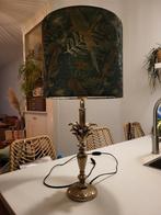 Tropische Tafellamp met Gouden Voet, Huis en Inrichting, Lampen | Tafellampen, Ophalen, Zo goed als nieuw, 50 tot 75 cm