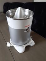 Elektrische citrus pers, merk TOMADO, zo goed als nieuw., Ophalen of Verzenden, Zo goed als nieuw, Elektrisch, Citruspers