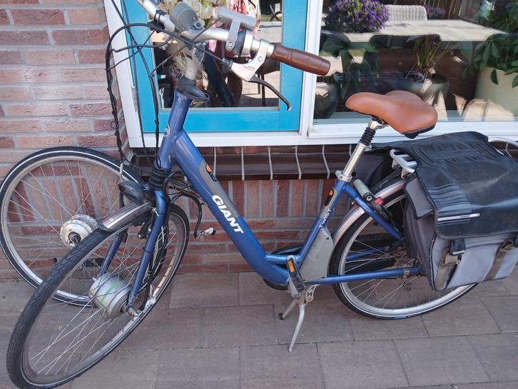 Giant Twist E-bike - Opknapper, Fietsen en Brommers, Elektrische fietsen, Gebruikt, Giant, Ophalen