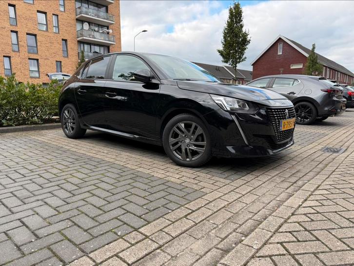Peugeot 208 1.2 Puretech 75pk 2022 Apple Carplay Distr Verv, Auto's, Peugeot, Particulier, Benzine, Euro 6, B, Hatchback, Handgeschakeld