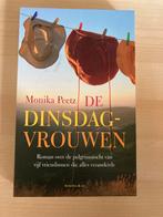 De Dinsdagvrouwen - Monika Peetz, Ophalen of Verzenden, Zo goed als nieuw, Nederland