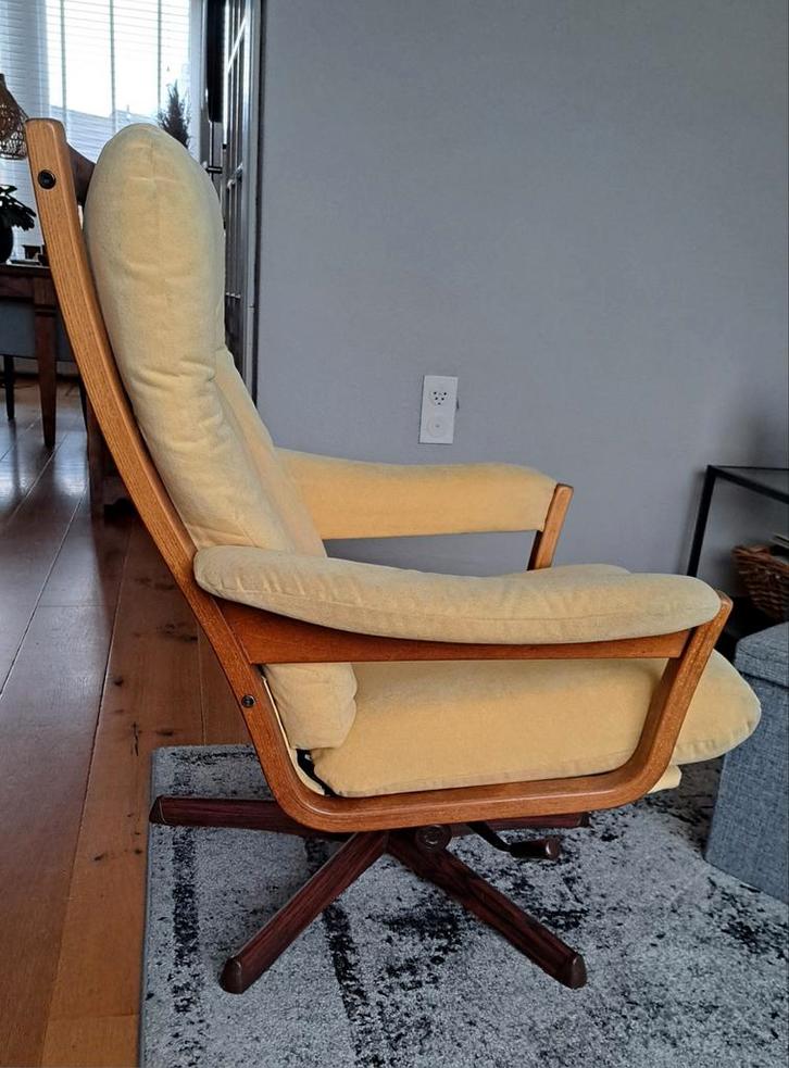 Vintage Mobler Draaifauteuil - Verstelbaar, Huis en Inrichting, Fauteuils, Gebruikt, Hout, Stof, 75 tot 100 cm, 75 tot 100 cm