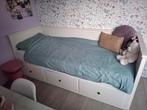 Ikea Hemnes Bed 80x200 uitschuifbaar + 2 matrassen, Huis en Inrichting, Slaapkamer | Bedden, Ophalen, Eenpersoons, Wit, Scandinavisch