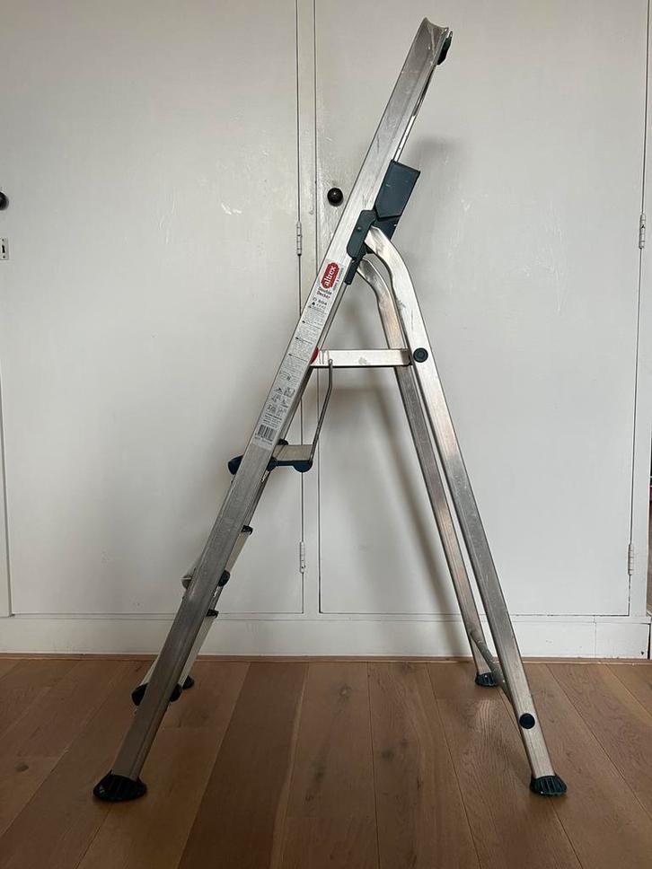 Altrex Double Decker D 804 – Opklaptrap / Huishoudtrap, Doe-het-zelf en Verbouw, Ladders en Trappen, Gebruikt, Trap, Minder dan 2 meter