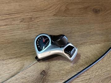 Shimano Fietsversnelling  met kabels beschikbaar voor biedingen