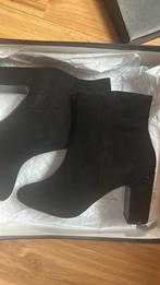 Zwarte hakken, Zwart, Ophalen of Verzenden, Zo goed als nieuw, Schoenen met hoge hakken
