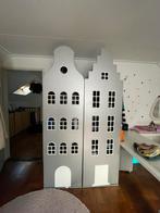 2 “Kast van een huis“ kasten zilver, Ophalen, Zo goed als nieuw, 25 tot 50 cm