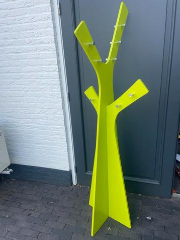 Cascando tree,  Groene Boom Kapstok - Moderne Design beschikbaar voor biedingen