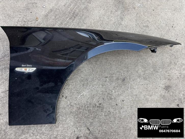 Spatbord RV Bmw 3-Serie E90 E91 sedan touring facelift, Auto-onderdelen, Carrosserie en Plaatwerk, Spatbord, BMW, Rechts, Gebruikt