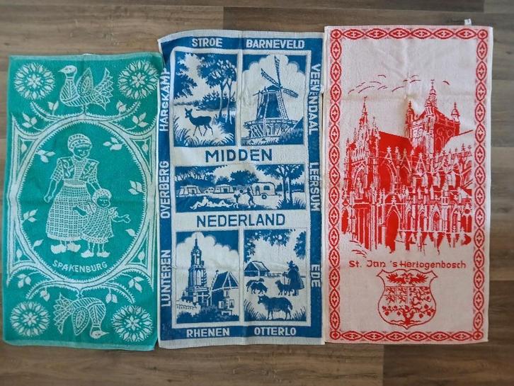Handdoeken met steden/plaatsnamen (7 verschillende)  *NIEUW*, Huis en Inrichting, Badkamer | Badtextiel en Accessoires, Nieuw