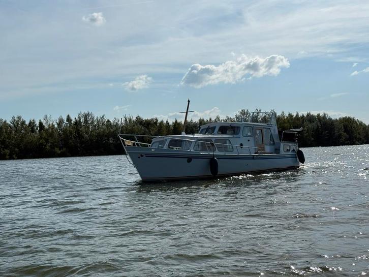 Rijo Kruiser 1050 Motorboot - Goed Onderhouden, Watersport en Boten, Motorboten en Motorjachten, Gebruikt, Staal, 9 tot 12 meter