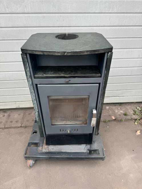Speksteen houtkachel, Huis en Inrichting, Kachels, Zo goed als nieuw, Houtkachel, Hout, Ophalen