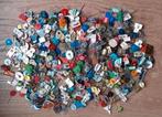 Partij speldjes 580 stuks, Verzamelen, Speldjes, Pins en Buttons, Ophalen of Verzenden, Gebruikt