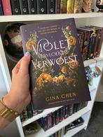 Violet, Vervloekt & Verwoest - Gina Chen (limited edition), Ophalen of Verzenden, Nieuw, Gina Chen