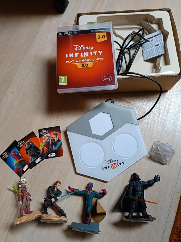 PS3 Disney Infinity en Infinity 3.0 met portal en extra, Spelcomputers en Games, Games | Sony PlayStation 3, Zo goed als nieuw