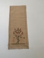 Antiek handwerk klokken kleedje, Ophalen of Verzenden