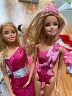 2 Barbies met vleugels, jurken en mooie set schoenen!, Gebruikt, Ophalen of Verzenden, Barbie