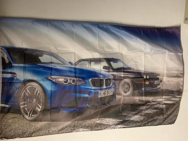 Vlaggen met bmw e90 m3 120 deco garage werkplaats, Verzamelen, Automerken, Motoren en Formule 1, Nieuw, Ophalen of Verzenden
