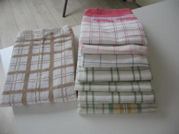7 nieuwe theedoeken + 1 keukendoek samen €15.- zie foto beschikbaar voor biedingen