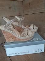 Sleehak Sandalen Beige Slangenprint Maat 40, Beige, Zo goed als nieuw, Eden, Sandalen of Muiltjes