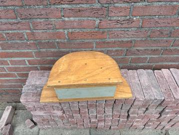 Houten Haspel - Brocante Tuindecoratie Wandhouder Tuinslangh beschikbaar voor biedingen
