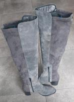 Dames hooge laarzen  / Maat 37, Kleding | Dames, Schoenen, Hoge laarzen, Ophalen of Verzenden, Zo goed als nieuw, Grijs