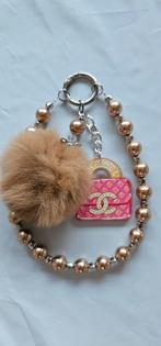Bruine pom pom parel designer bag phonecharm, Ophalen of Verzenden, Nieuw