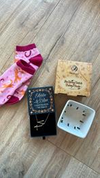Fairyloot spullen Stephanie Garber / v.e schwab + meer, Ophalen of Verzenden, Zo goed als nieuw