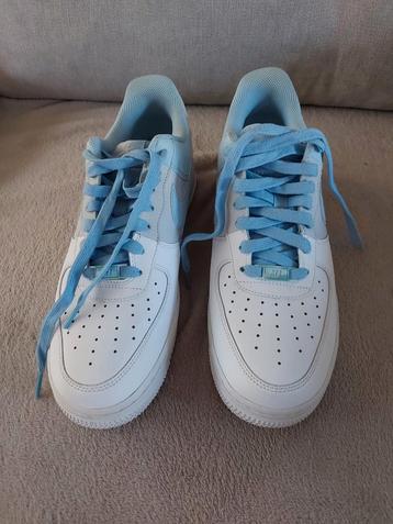 Nike Air Force 1 07 LV 8 low Psychic blue sneaker mt 42