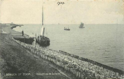 (379-225-015) Bergen op Zoom, Verzamelen, Ansichtkaarten | Nederland, Noord-Brabant, Verzenden