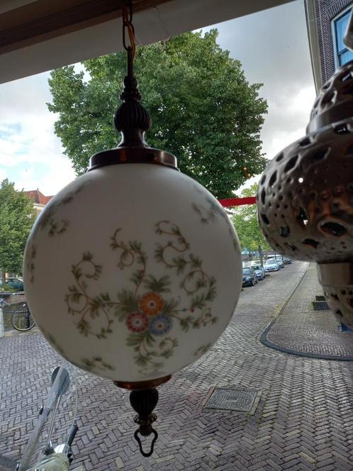 Vintage hanglamp melkglas met bloemen/messing, Antiek en Kunst, Antiek | Woonaccessoires, Ophalen of Verzenden