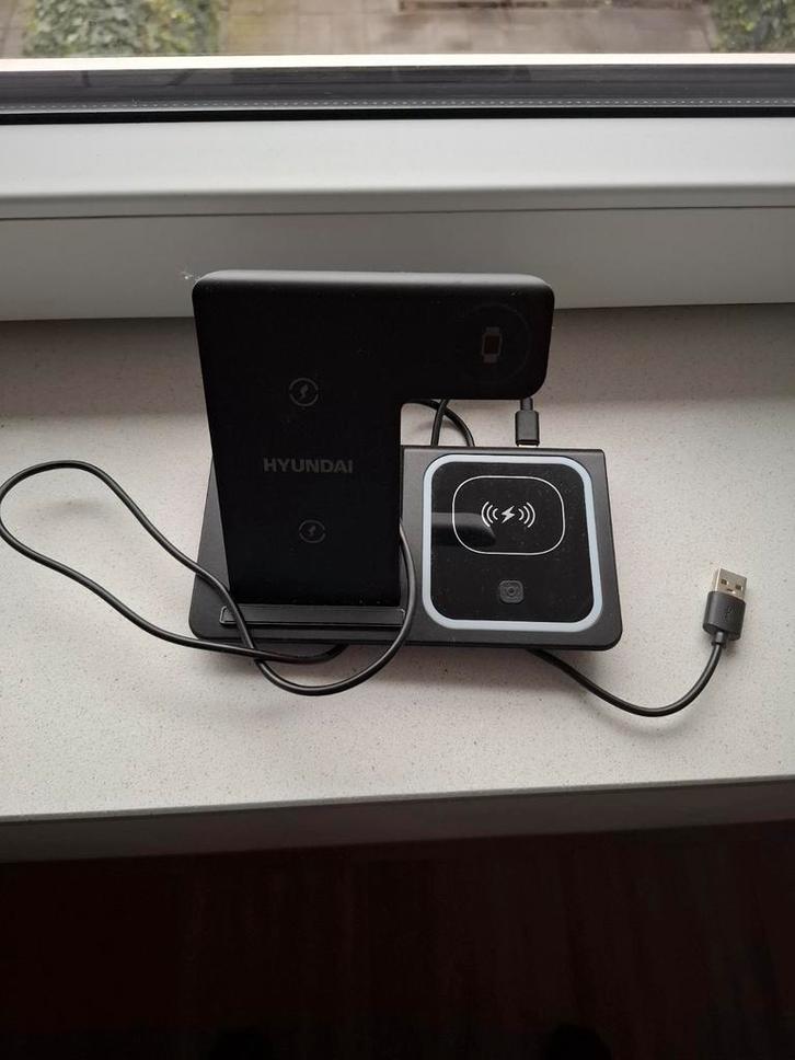 Hyundai Draadloos Oplaadstation, Telecommunicatie, Mobiele telefoons | Telefoon-opladers, Zo goed als nieuw, Overige merken, Ophalen
