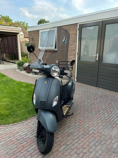 Retro scooter BTC Riva, Fietsen en Brommers, Brommeronderdelen | Scooters, Ophalen
