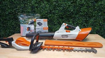 ZEER NETTE Stihl HOVENIER Accu Set Heggenschaar & Bladblazer beschikbaar voor biedingen