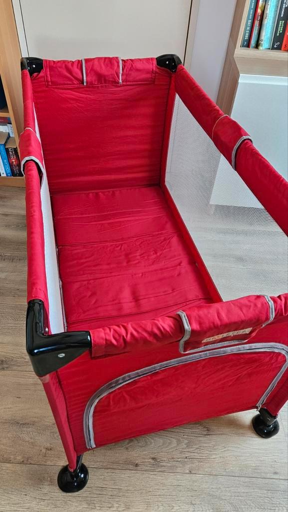 Koelstra Campingbedje met Rits - Rood, Kinderen en Baby's, Babywiegjes en Ledikanten, Gebruikt, Reisbedje, Ophalen