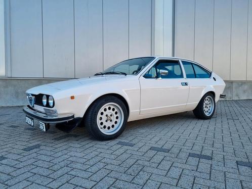 Alfa Romeo Alfetta GT 1.6 - uitzonderlijk fraai -, Auto's, Oldtimers, Bedrijf, Te koop, Lichtmetalen velgen, Radio, Alfa Romeo