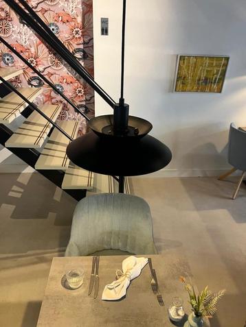 Zwarte hanglamp 30cm