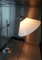 Zware industriële tafellamp (merk: Lumilamp), Huis en Inrichting, Ophalen, Gebruikt, 50 tot 75 cm, Industriële lamp