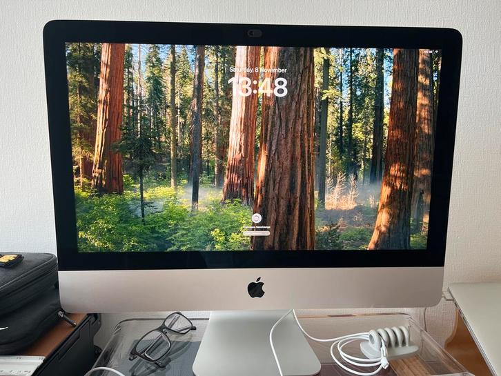 iMac Retina 4K 21.5" (2019) - 8GB RAM, 1TB SSD/HDD, Computers en Software, Apple Desktops, Gebruikt, iMac, HDD en SSD, 3 tot 4 Ghz