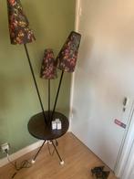 Retro bijzet tafeltje met lampen, Huis en Inrichting, Tafels | Bijzettafels, 45 tot 60 cm, Minder dan 55 cm, Gebruikt, Ophalen of Verzenden