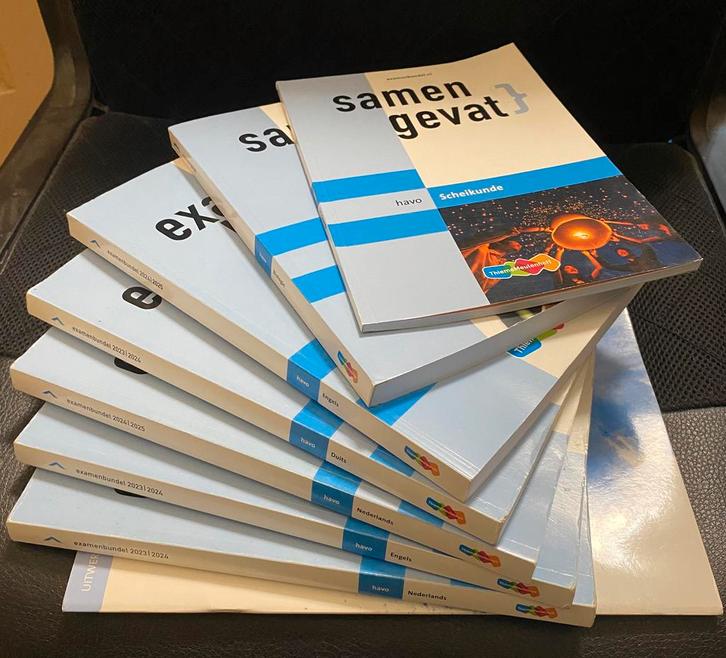 Examenbundels 5 HAVO, Boeken, Schoolboeken, Zo goed als nieuw, Overige vakken, HAVO, Ophalen