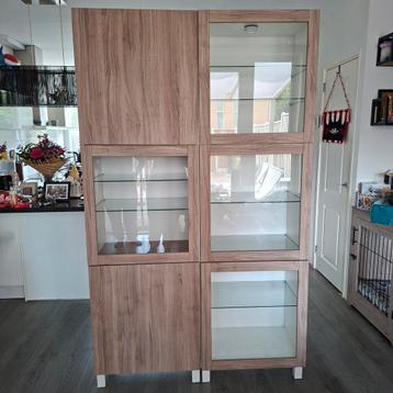 IKEA Besta Kastcombinatie met Glazen Deuren