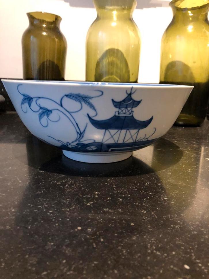 Antieke grote  chinese kom, Antiek en Kunst, Antiek | Keramiek en Aardewerk, Ophalen of Verzenden