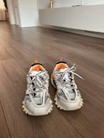 Balenciaga track oranje, Kleding | Dames, Schoenen, Ophalen, Balenciaga, Oranje, Sneakers of Gympen