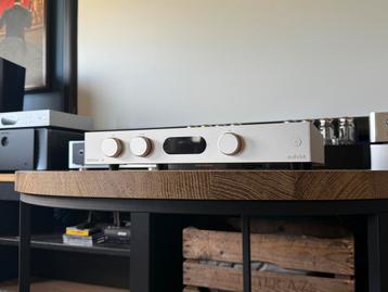 Audiolab 8300A beschikbaar voor biedingen