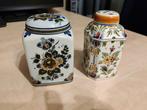 2 handgeschilderde potten , Delfts aardewerk., Ophalen