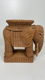 Vintage grote rotan olifant bijzettafel of plantentafel, Antiek en Kunst, Kunst | Designobjecten, Ophalen of Verzenden