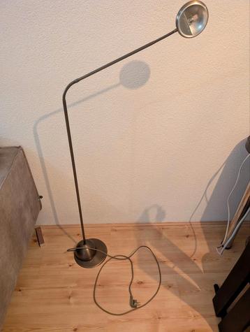 Van den Heuvel vloerlamp halogeen vloerlamp  beschikbaar voor biedingen