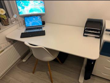 Ikea Bekant bureau wit 160 x 80 cm. In hoogte verstelbaar. - afbeelding 4